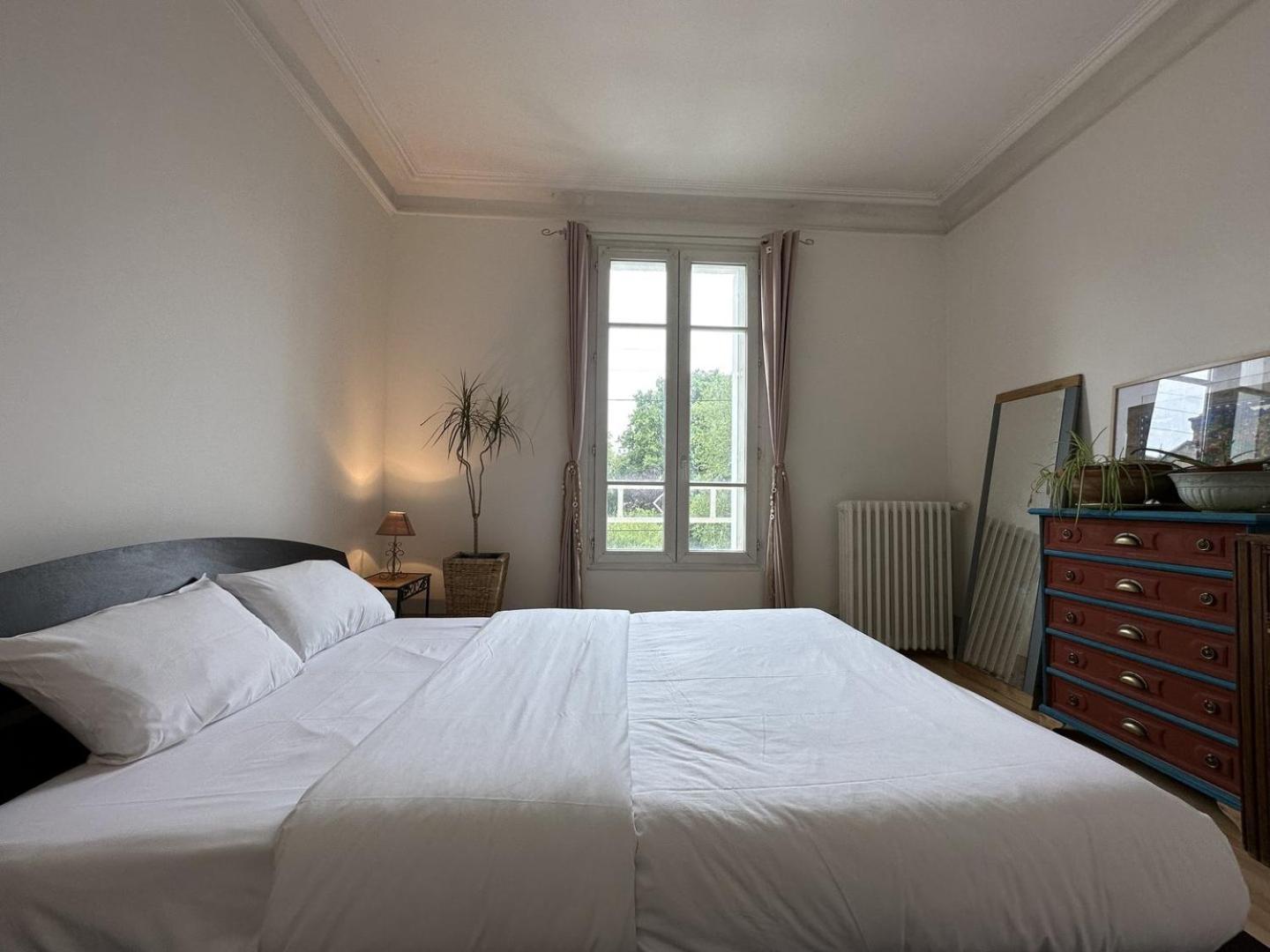 Hotel La Maison Des Lumieres à Chartres Extérieur photo